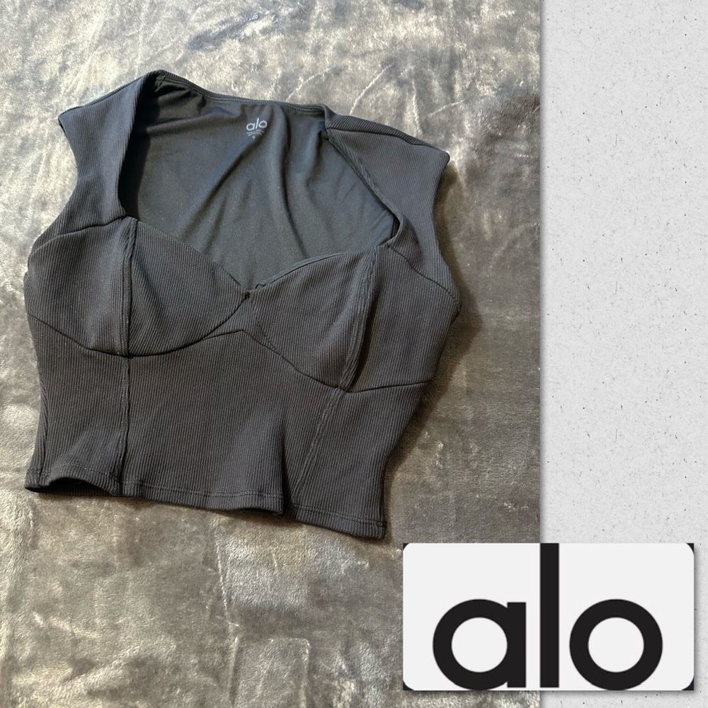 ALO Yoga Black Crop Top